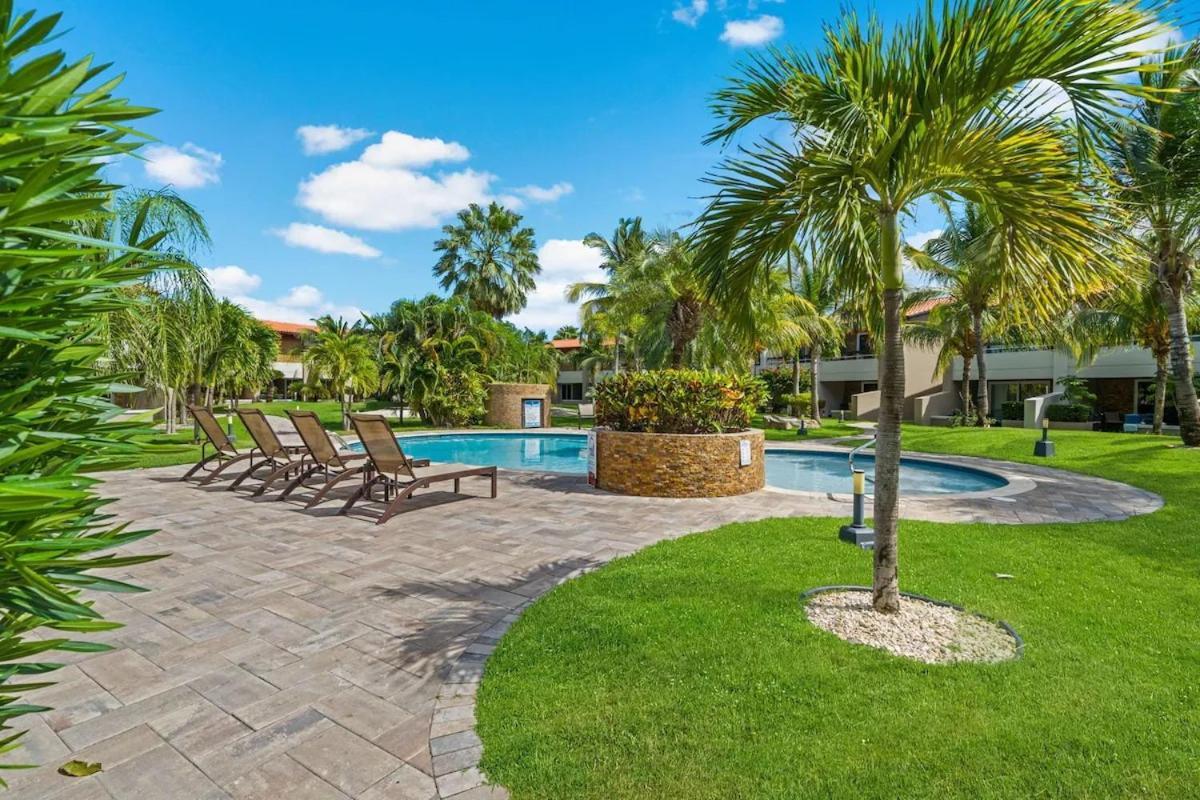 Eagle Beach Luxury House, Walking Distance To The Beach Palm Beach Exterior foto